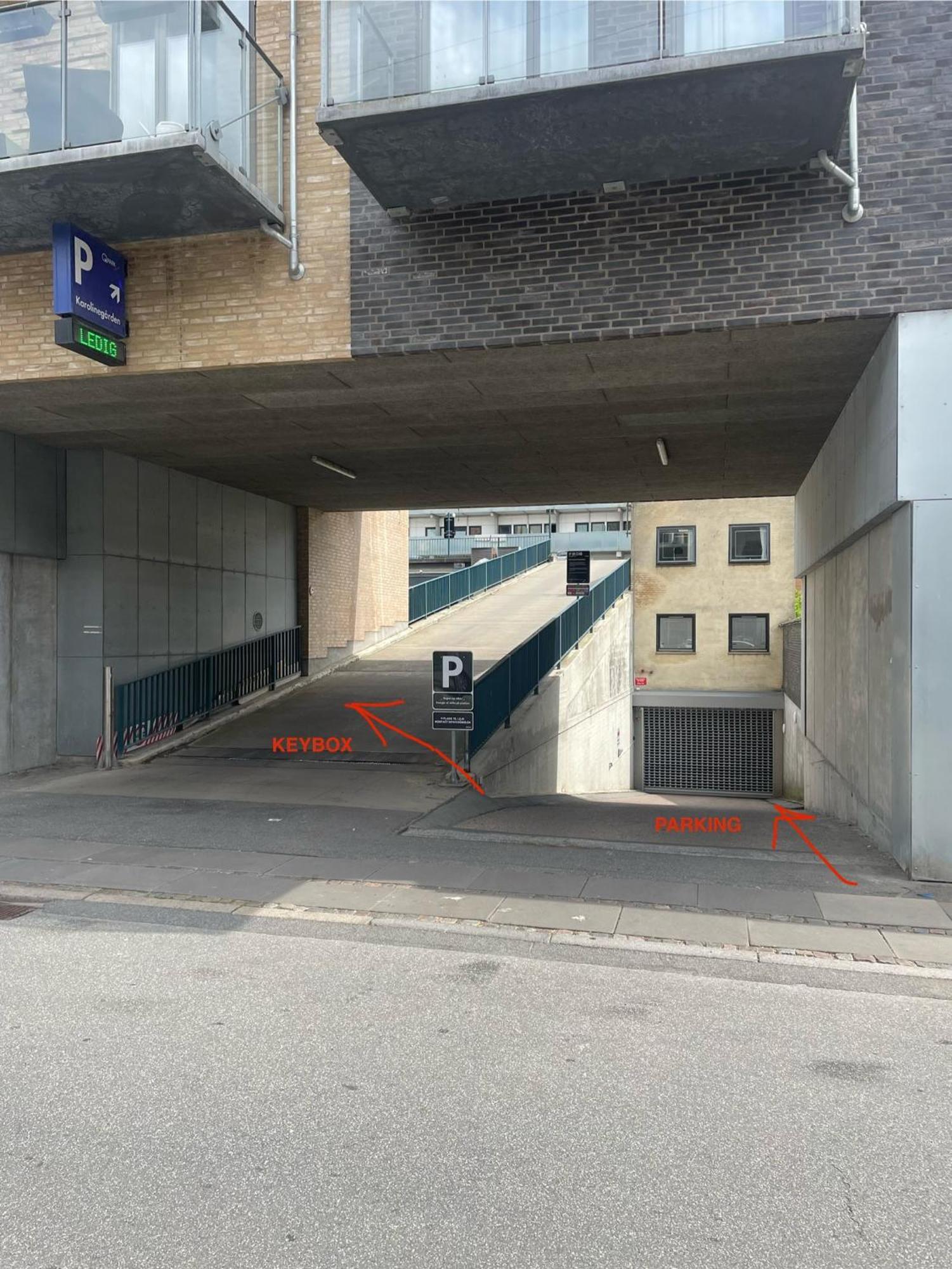 Modern Central Apt With Rooftop, Privat Balcony, & Free Parking,Next To Aarhus Attractions Kültér fotó